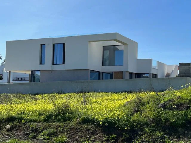 Alçado lateral da moradia em Porto de Mós durante os trabalhos